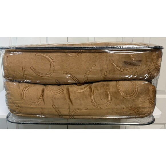 Wrangler 2-Piece Comforter Set Twin –Western Horseshoe Pattern, Super Soft - Picture 5 of 8